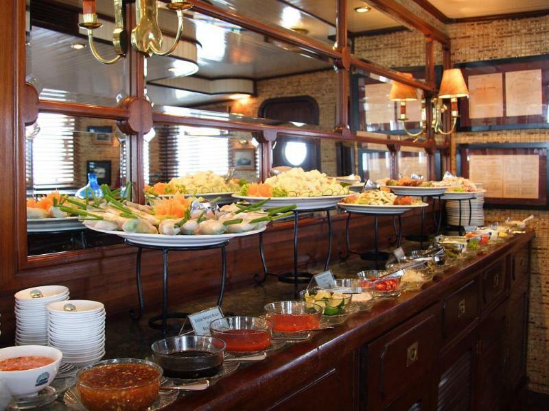 Hotel Emeraude Classic Cruises à Hạ Long Extérieur photo